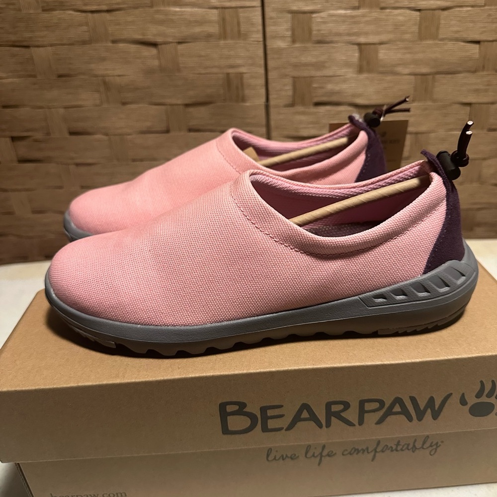 Women’s BearPaw Jack Shoes Pale Pink